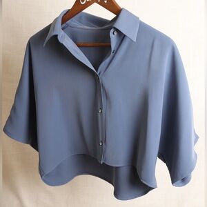 Women's Cropped Button-Front Shirt - Dusty Blue